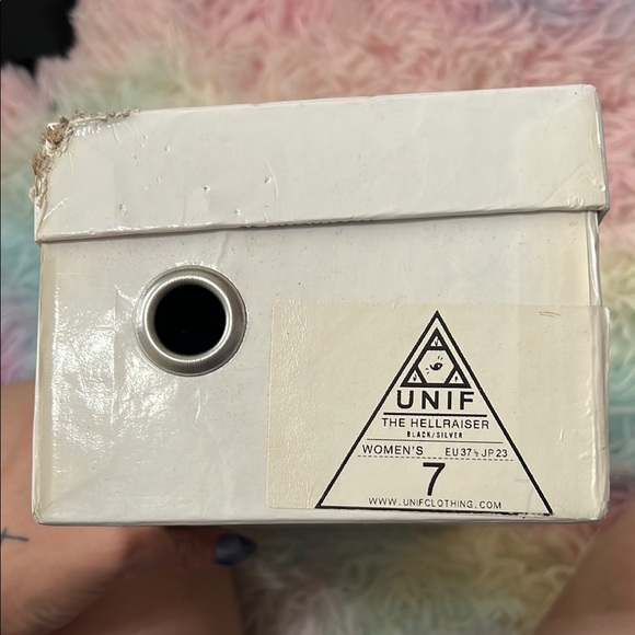 UNIF hellraiser - Picture 8 of 8